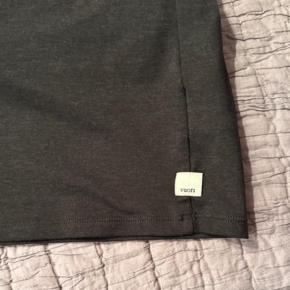 Black Vuori Racerback Tank Top size large. - Picture 10 of 11